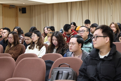 2025/12/9-Building Your Dream in Taiwan: From Idea to Business-09