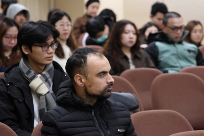 2025/12/9-Building Your Dream in Taiwan: From Idea to Business-01